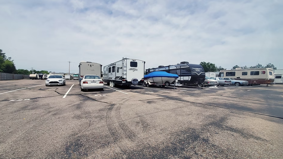 secured units in Cordova, TN